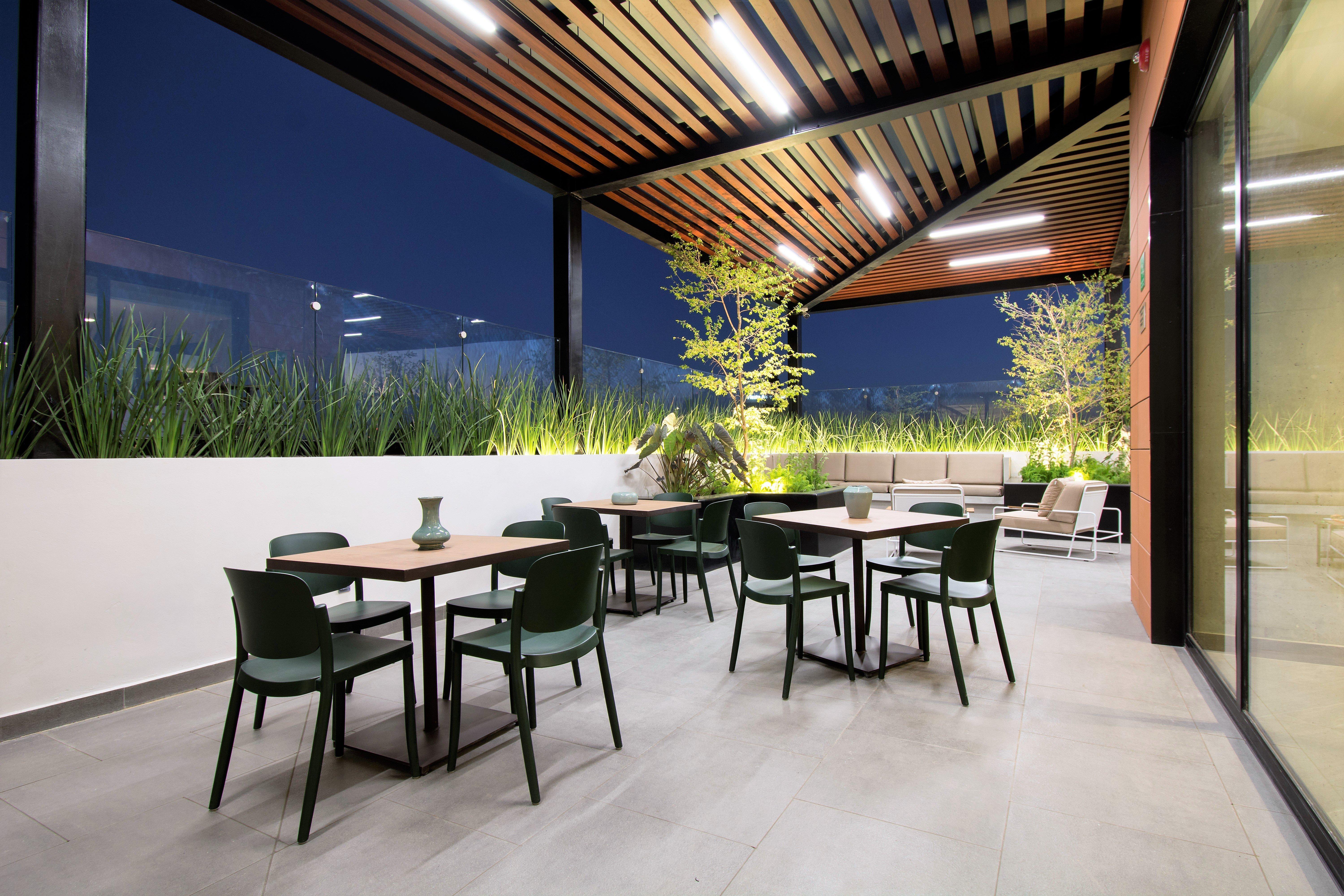 Staybridge Suites - Guadalajara Novena By Ihg Экстерьер фото